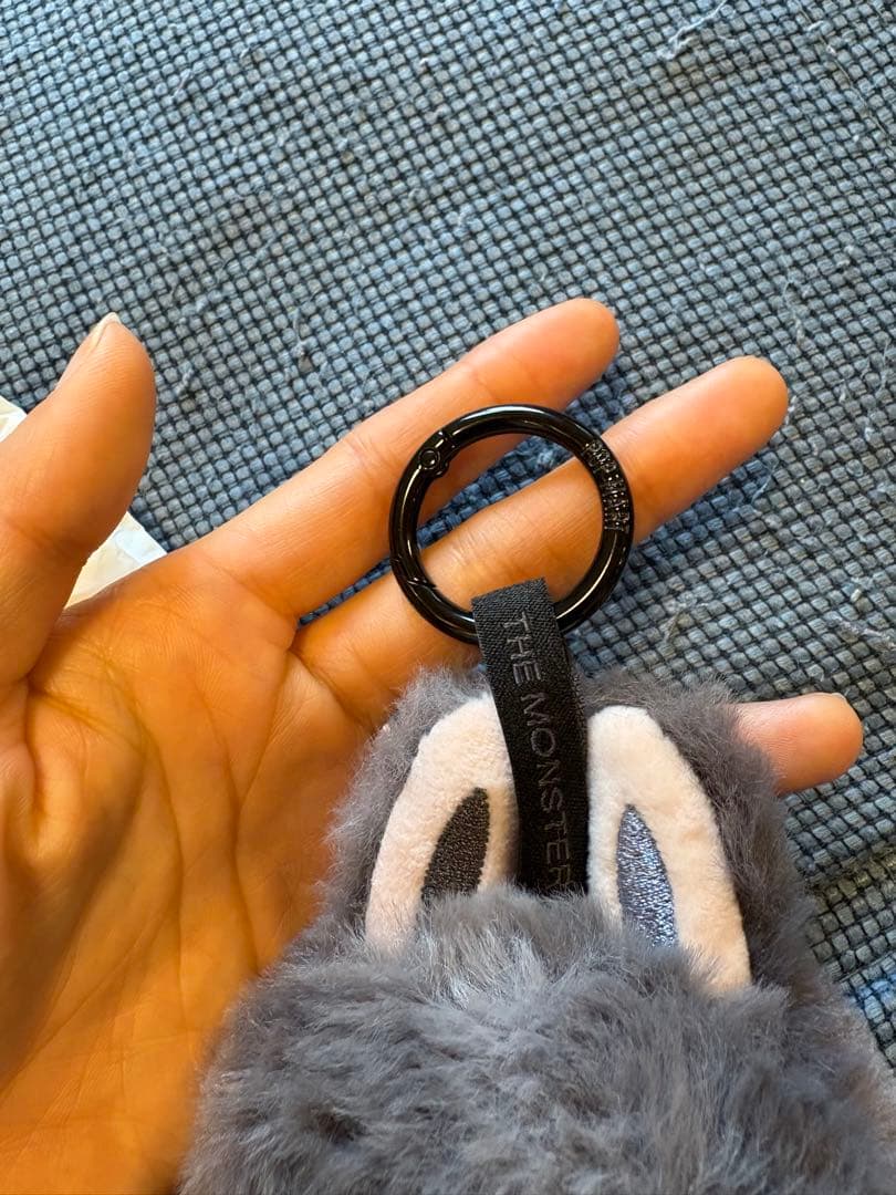 ラブブ シークレット 正規品