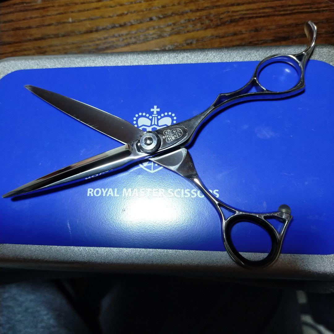 ロイヤルマスターシザー　マキシマスm60