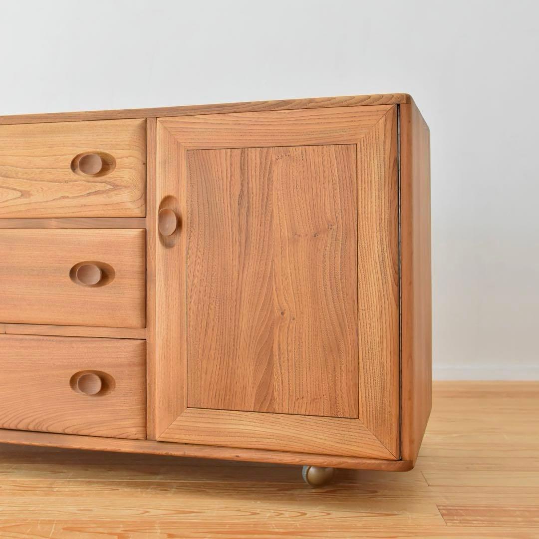 ERCOL アーコール　イギリス　サイドボード　エルム材