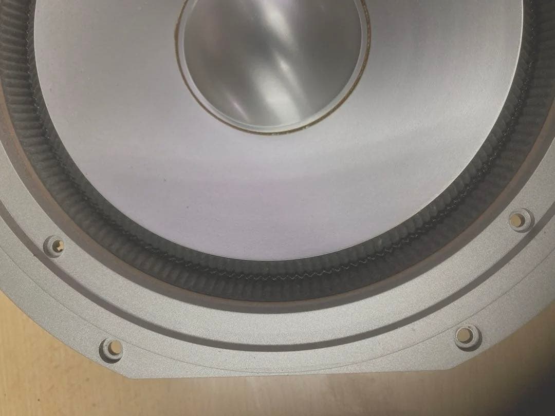 Lo - D ギャザド エッジ 23 cm ウーハー 3ウェイ セット