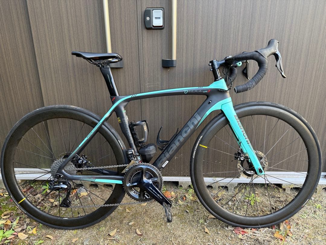 Bianchi OLTRE XR3 Di2 11速　機械式ブレーキ