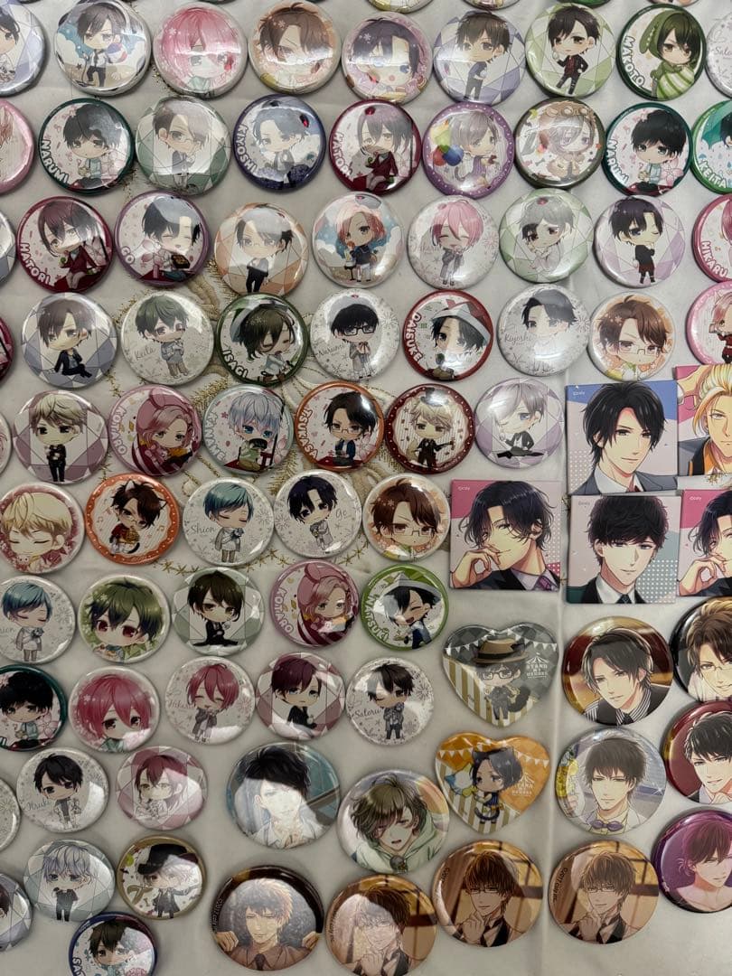 coly 缶バッジ 約420個　大量　セット　スタマイ　ホログラム　ホロ
