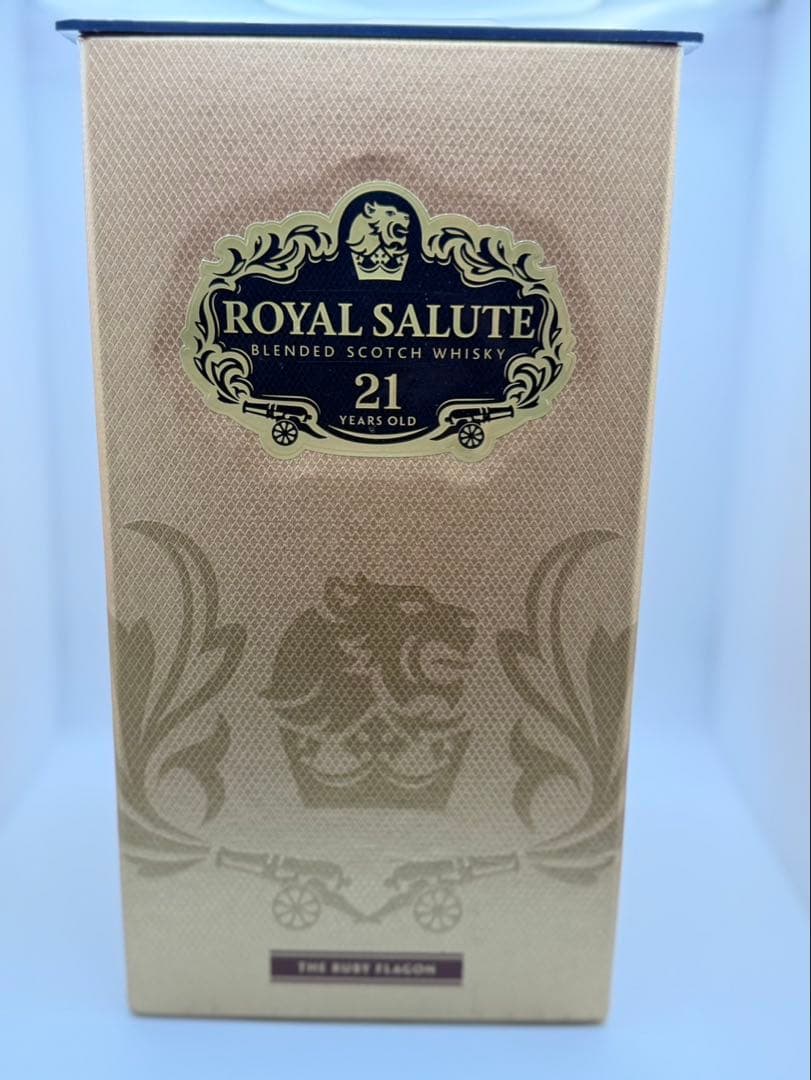  Salute 21年 スコッチウイスキー　赤ボトル