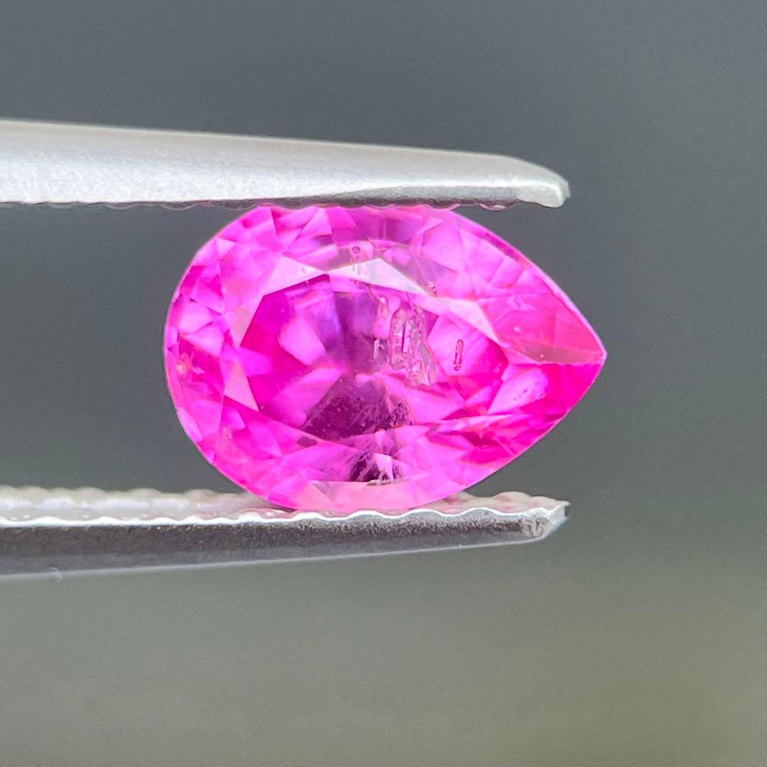 スリランカ産非加熱天然ピンクサファイアルース