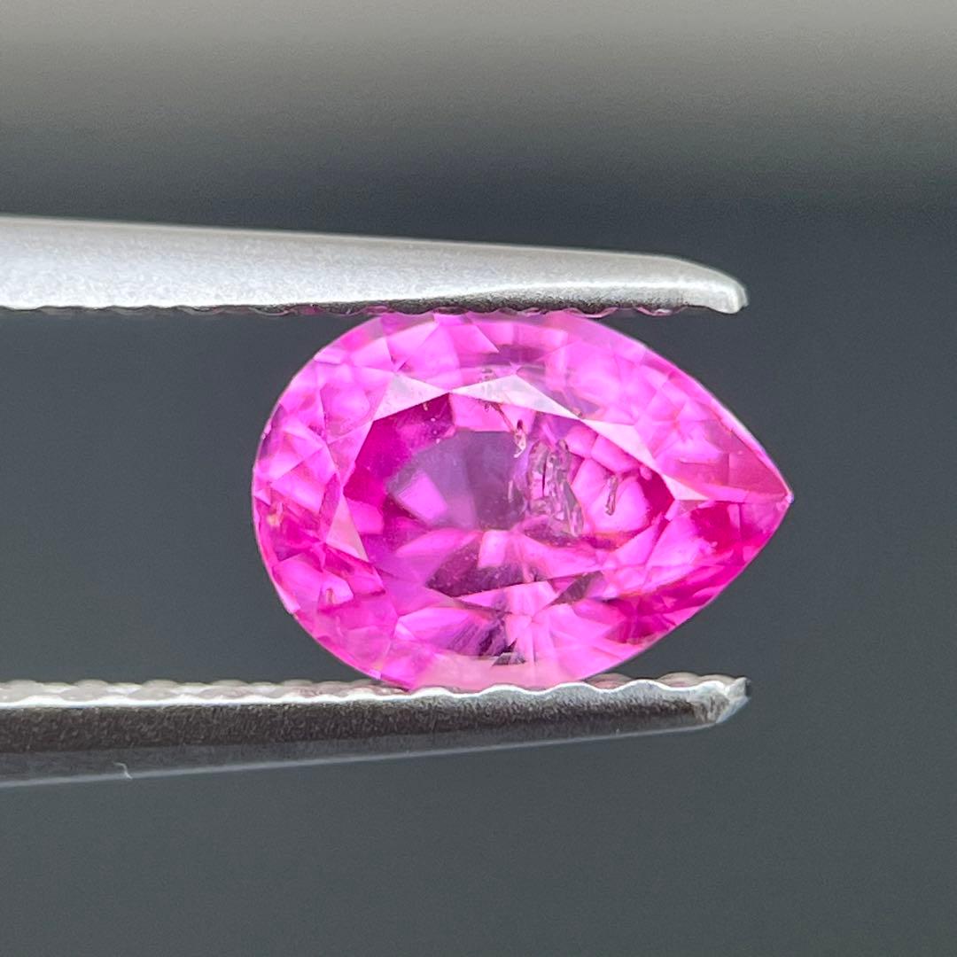 スリランカ産非加熱天然ピンクサファイアルース