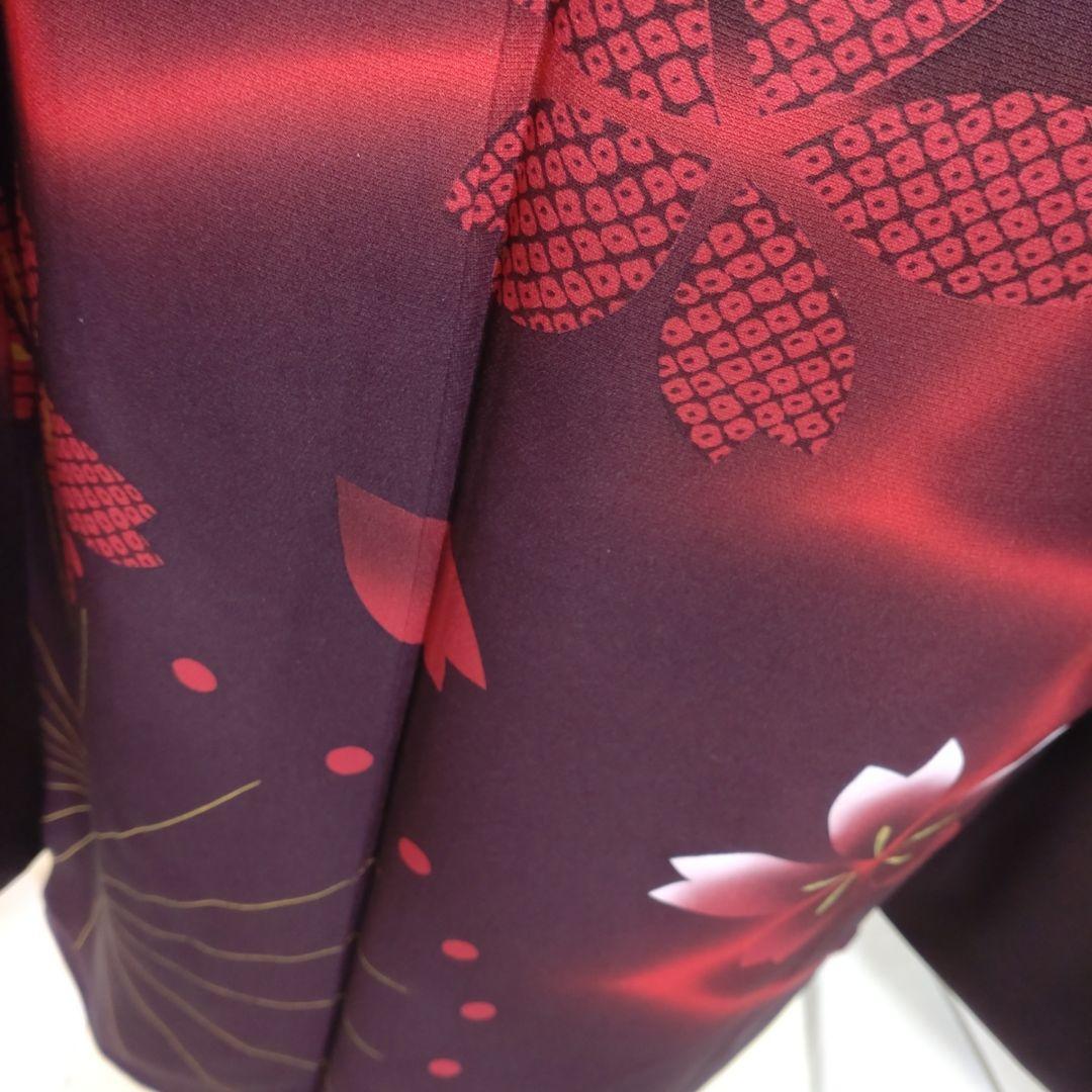 着物 f　振袖・長襦袢セット　金彩　駒刺繍　成人式　卒業式