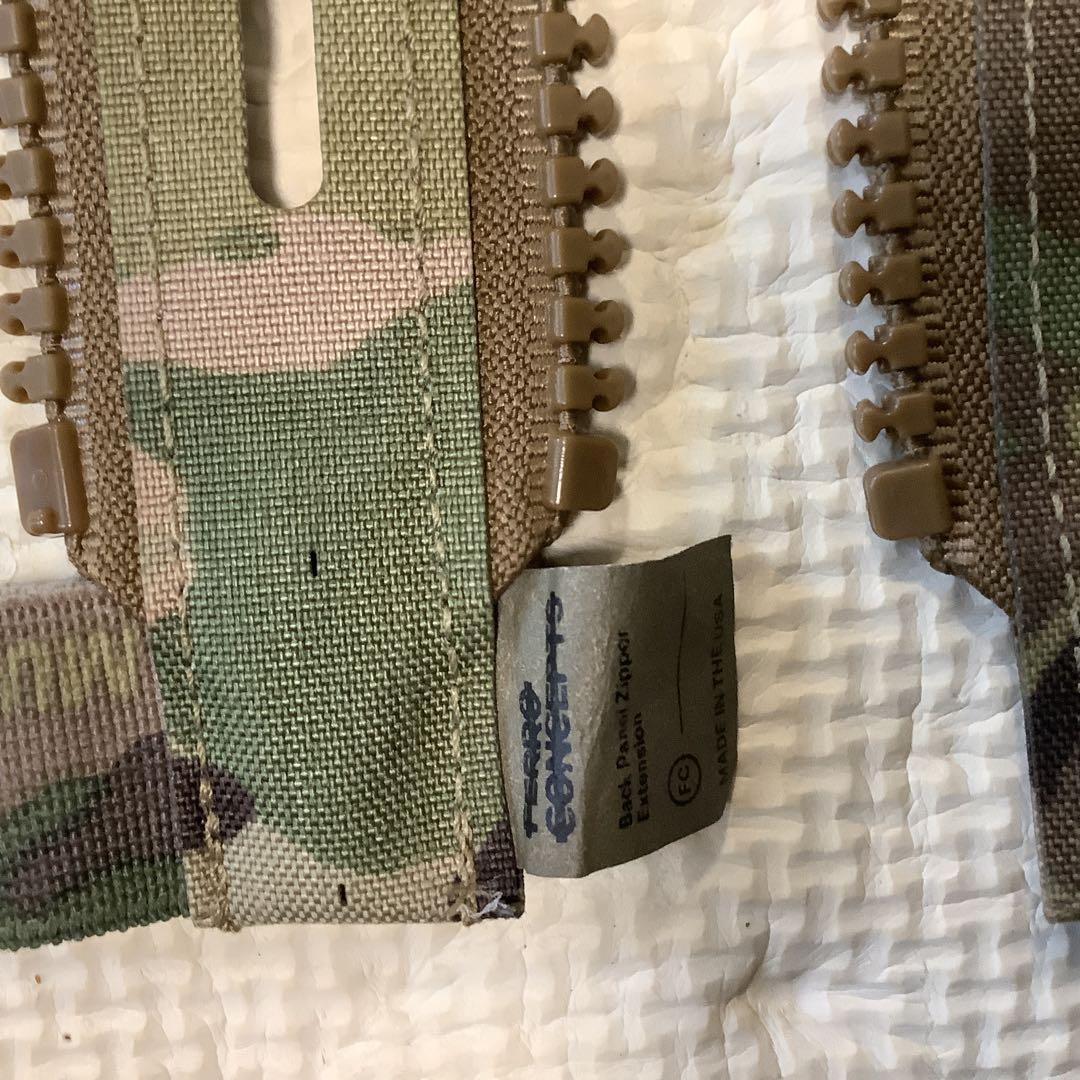 Ferro Concepts ジッパーエクステンション　multicam 実物