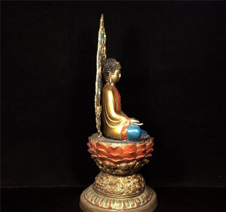 釈迦牟尼蓮華座仏像を彩色しました 精密彫刻 銅製 置物 開運 厄除け 工芸品