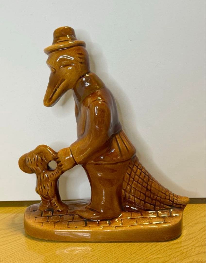 激レア‼️ソビエト　アンティーク　大きなチェブラーシカとゲーナの陶器。