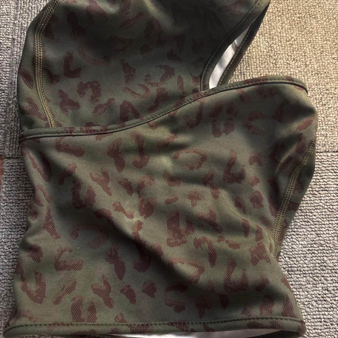 小物 Supreme Heat Reactive Balaclava Leopard