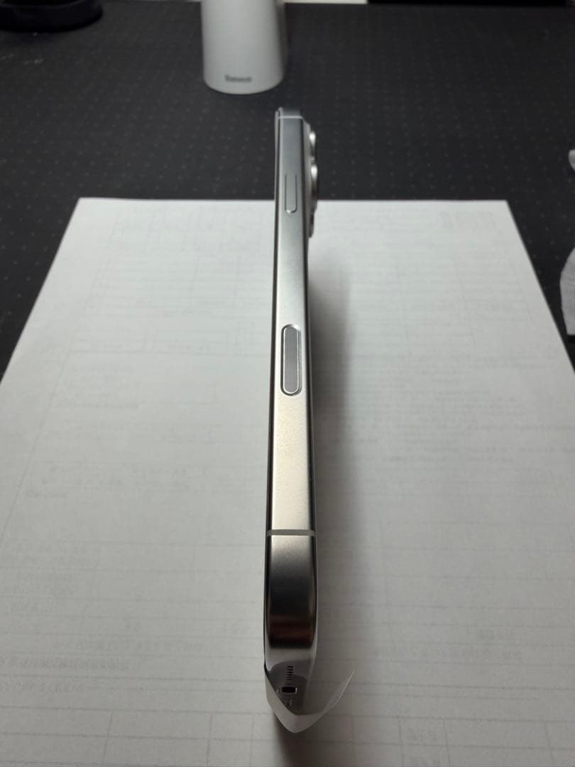 Apple iPhone 16 Pro Max 256GB ホワイトチタニウム