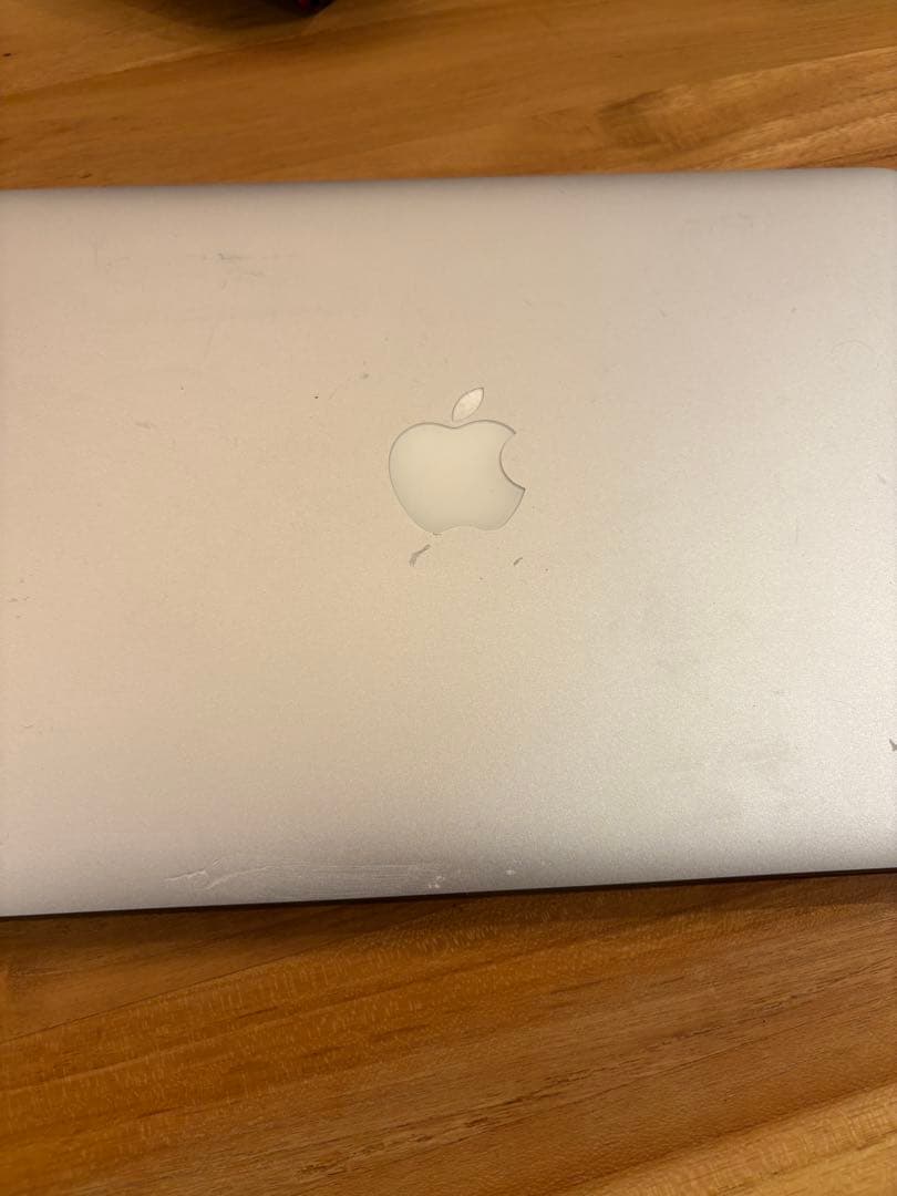 Apple MacBook Air 2015 本体 充電器付き