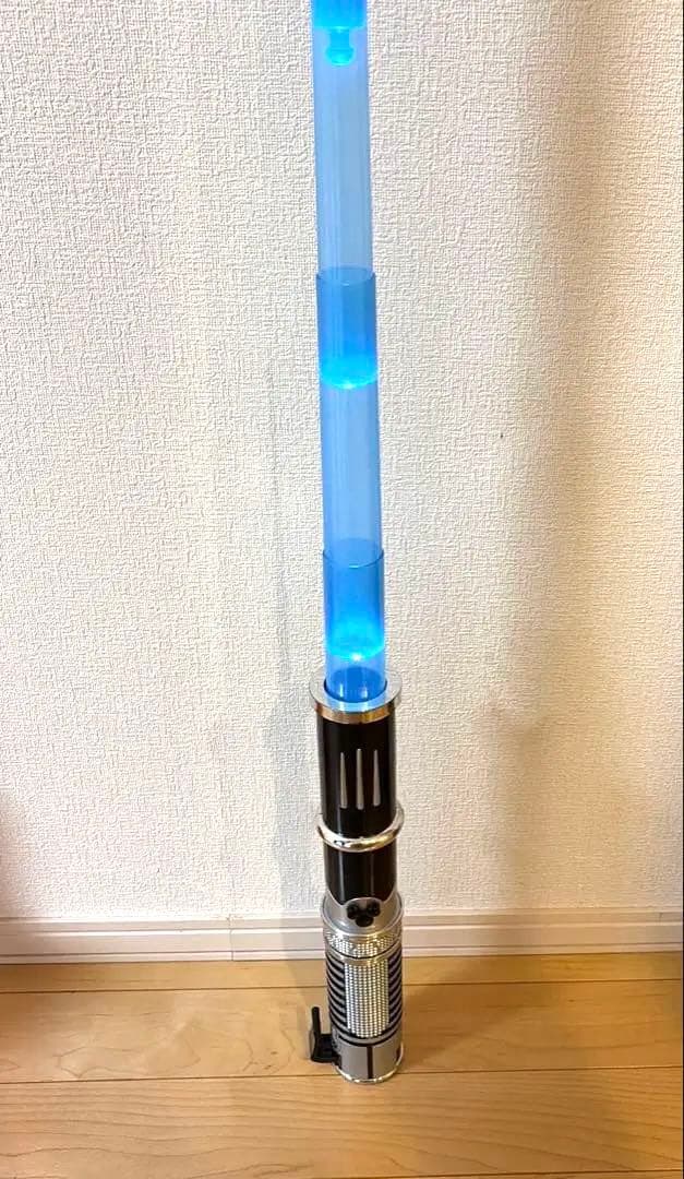 【ディズニーワールドのハリウッドスタジオで購入】青色ライトセーバー LED搭載