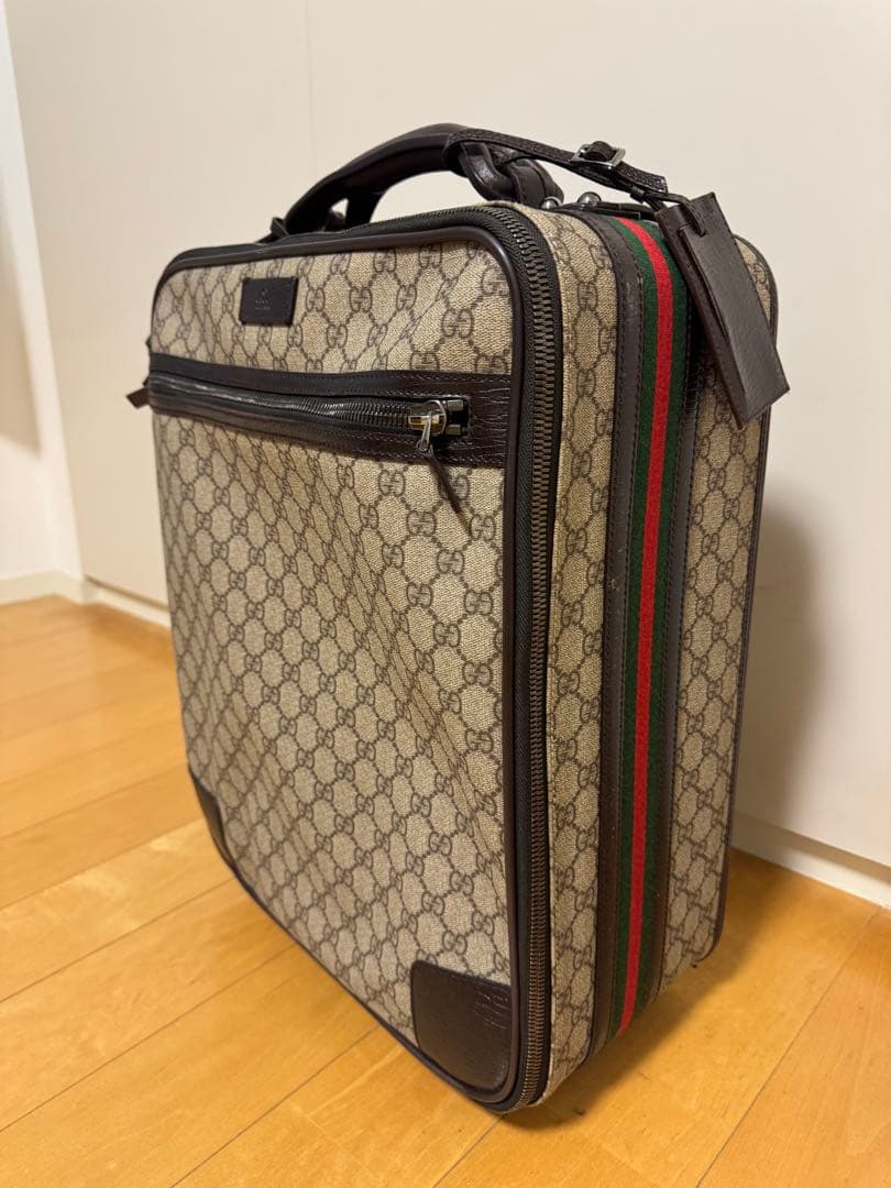GUCCI キャリーケース スーツケース