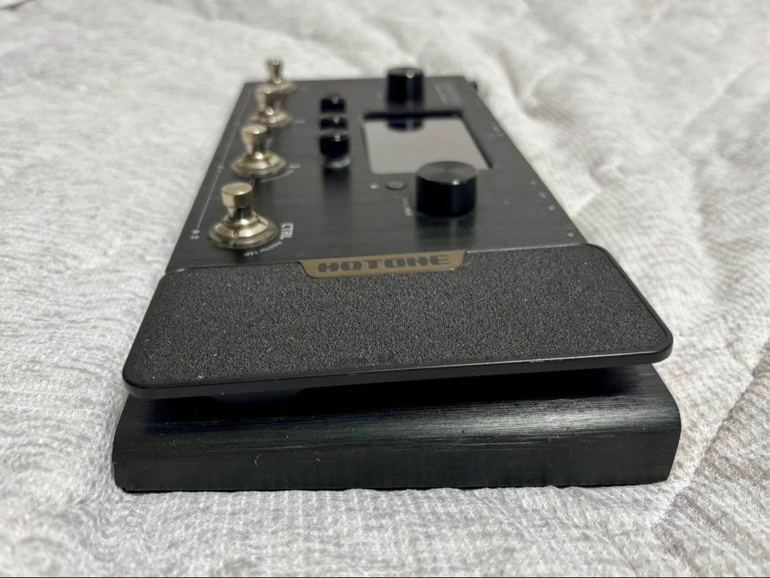 Hotone Ampero ギターエフェクター