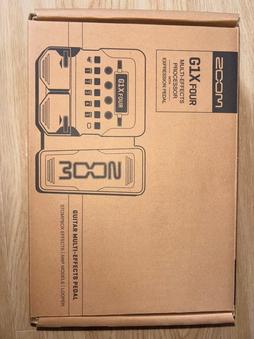 ZOOM G1X FOUR マルチエフェクター　〈アダプター付属〉