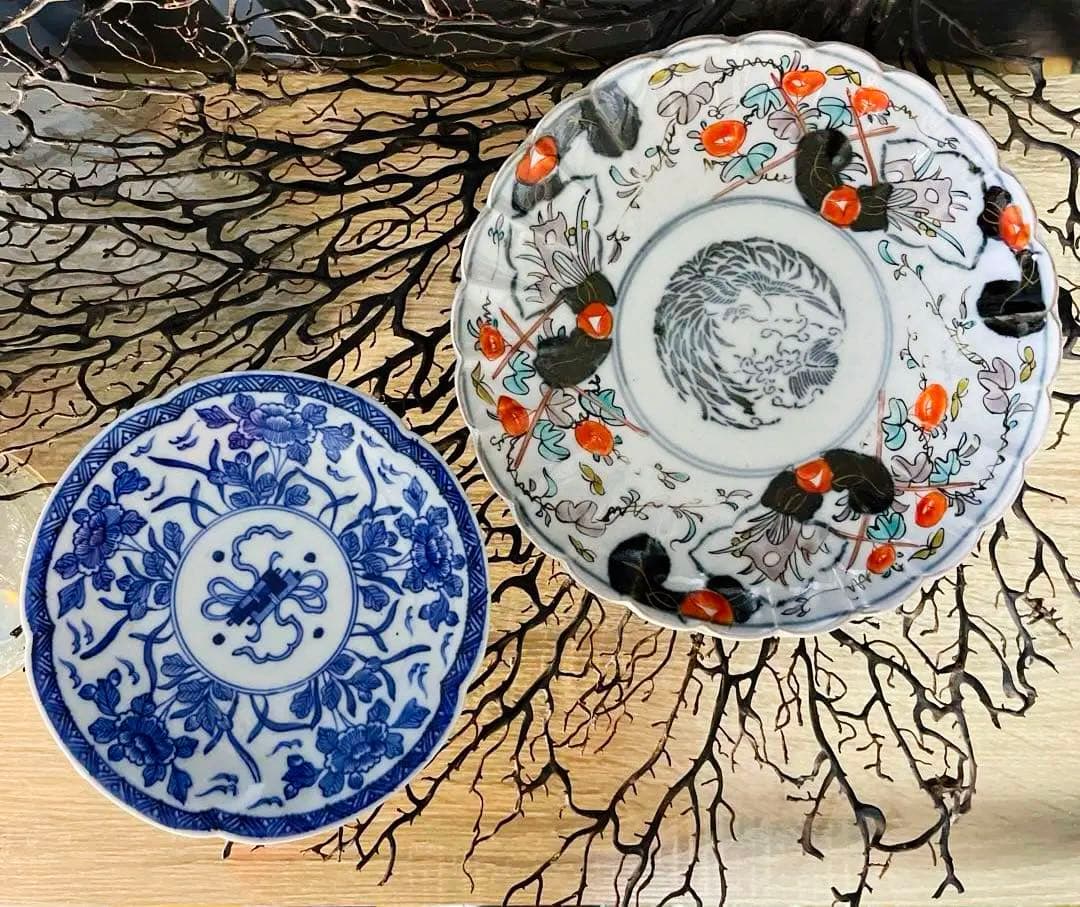 骨董　有田焼　輸出用　里帰り　悲劇の精磁会社　梅花フチ　青花　プレート　中皿１客