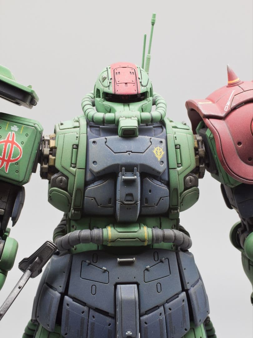 「復讐のレクイエム」HG 1/144 ザクII F型チャブス機　全塗装 完成品