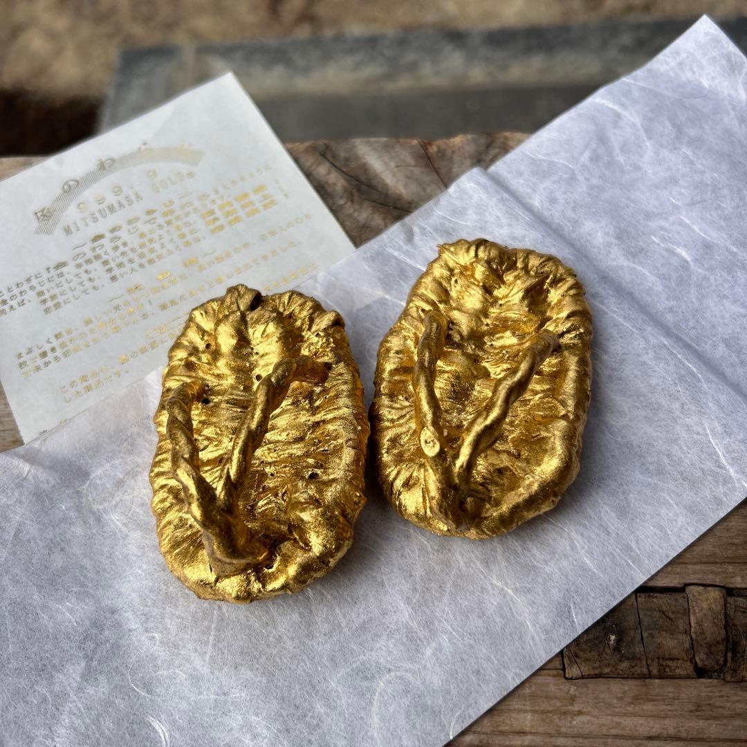 木箱入金のわらじ(純金箔)999.9 縁起物 純金 商売繁盛 学業向上 置物