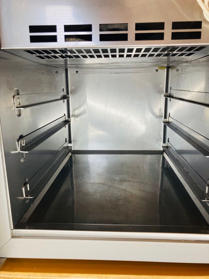 卓上型ブラストチラー　急速冷凍庫100V服部工業 BF030AG 2022年製