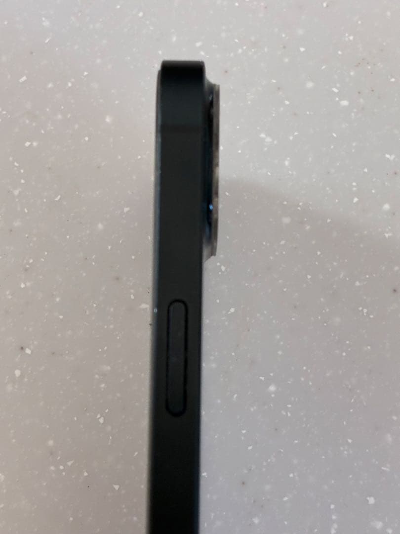 iPhone13 128GB ミッドナイト　simフリー　バッテリー84%