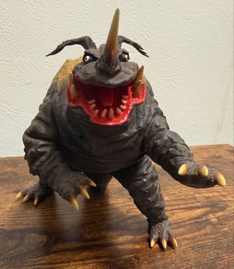 ネロンガ　単品