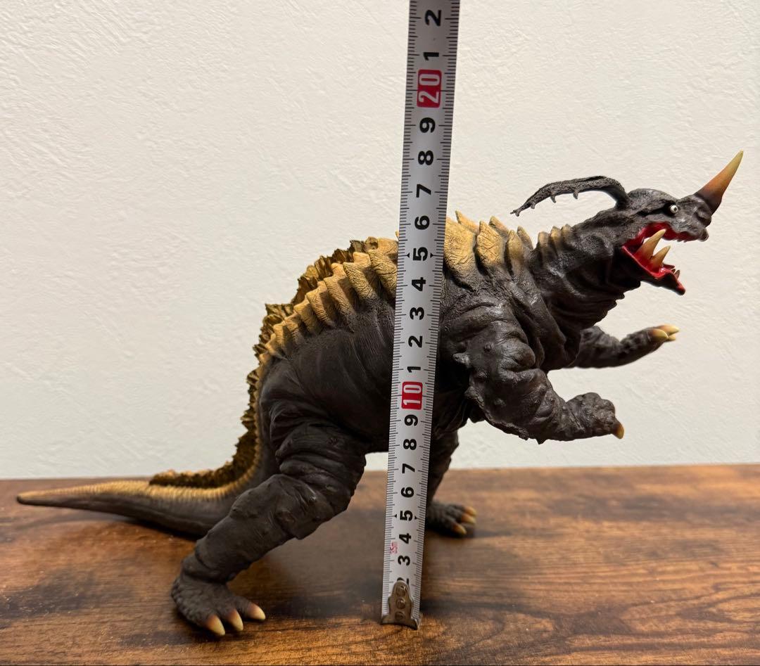 ネロンガ　単品