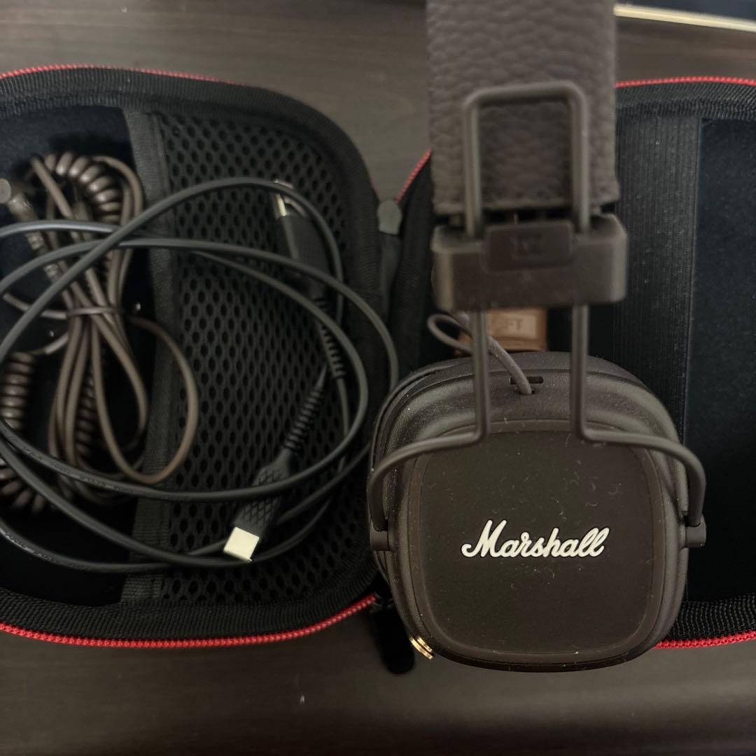 MarshallMAJORIVブラウン 収納ケース 充電ケーブル 有線変換コード