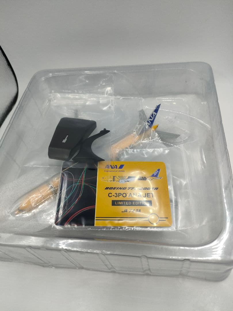 美品　ANA B777-200ER JA743A　C3PO　1/400