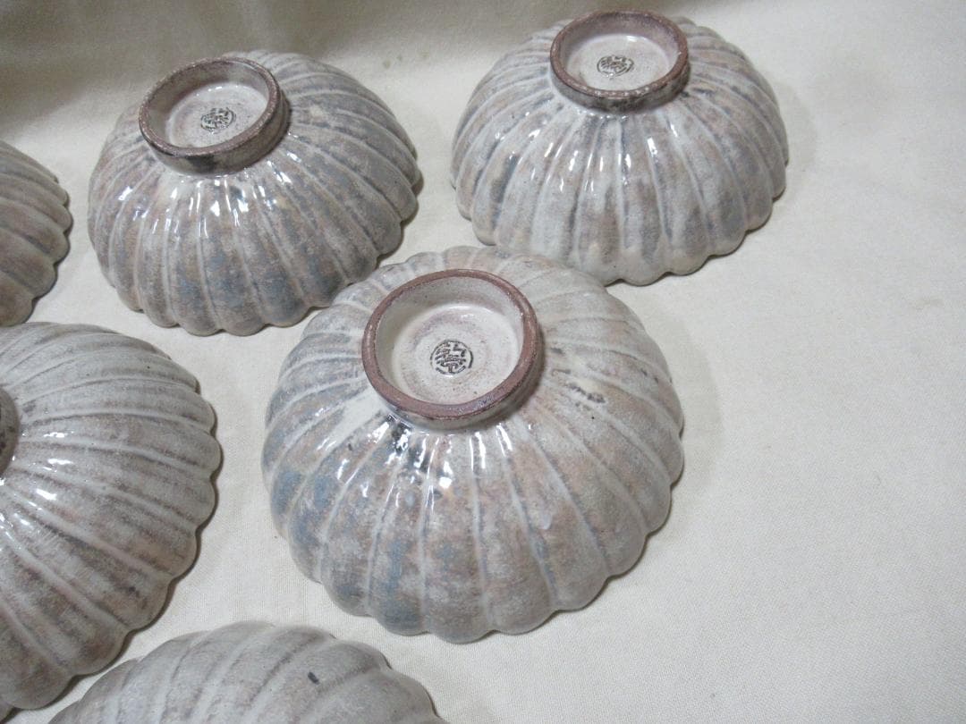 萩焼　１４代坂倉新兵衛造　菊皿６客　共箱