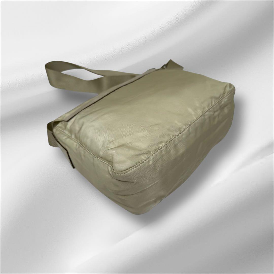 PRADA プラダ ショルダーバッグ ナイロン テスート