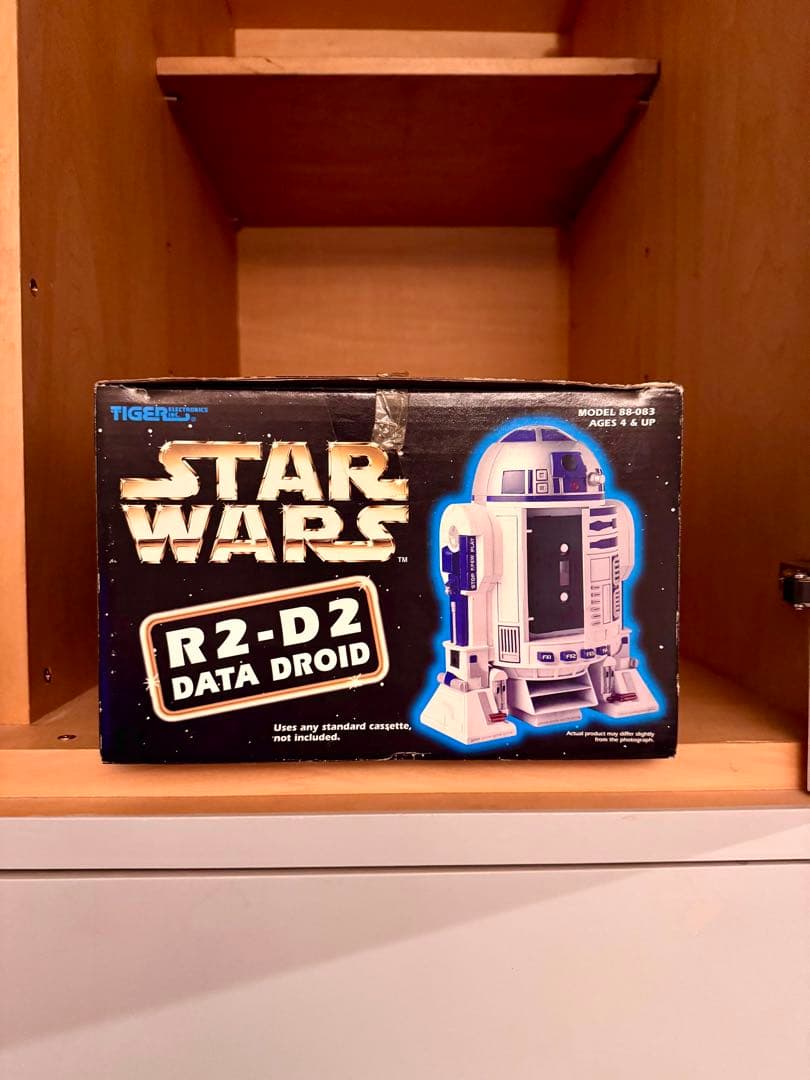 スターウォーズ　カセットプレーヤー　R2D2