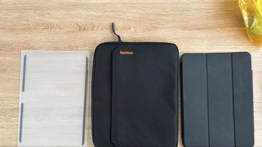 iPad AirM2 11インチWi-Fiモデル128GB 本体+ケース等おまけ