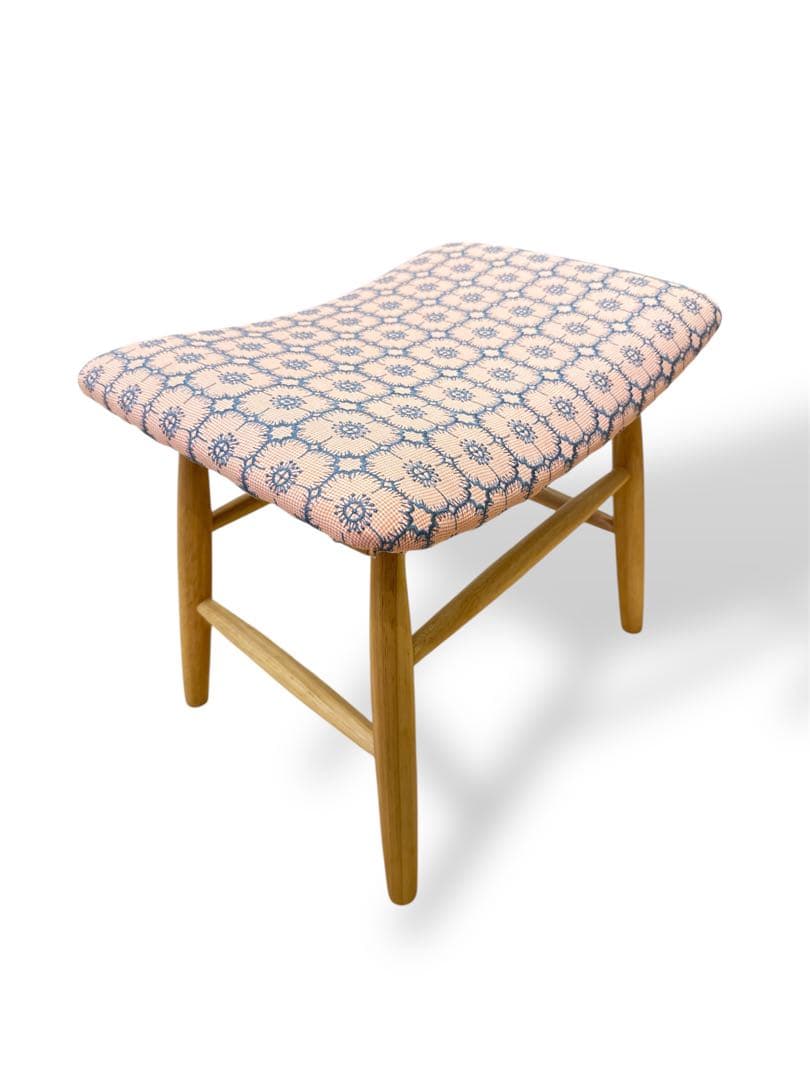 【限定1点】ミナペルホネン　生地使用　スツール　オットマン　イス　新品未使用