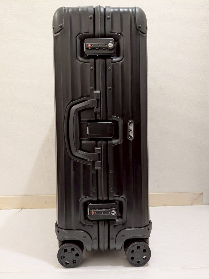 希少 リモワ ルフトハンザ トパーズ ステルス ブラック 4輪 64L