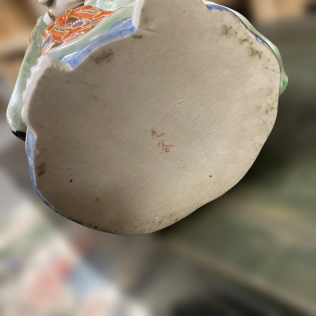 金彩九谷観音像　石川県九谷焼 優しい顔立ち　古美術　骨董　アンティーク仏教美術