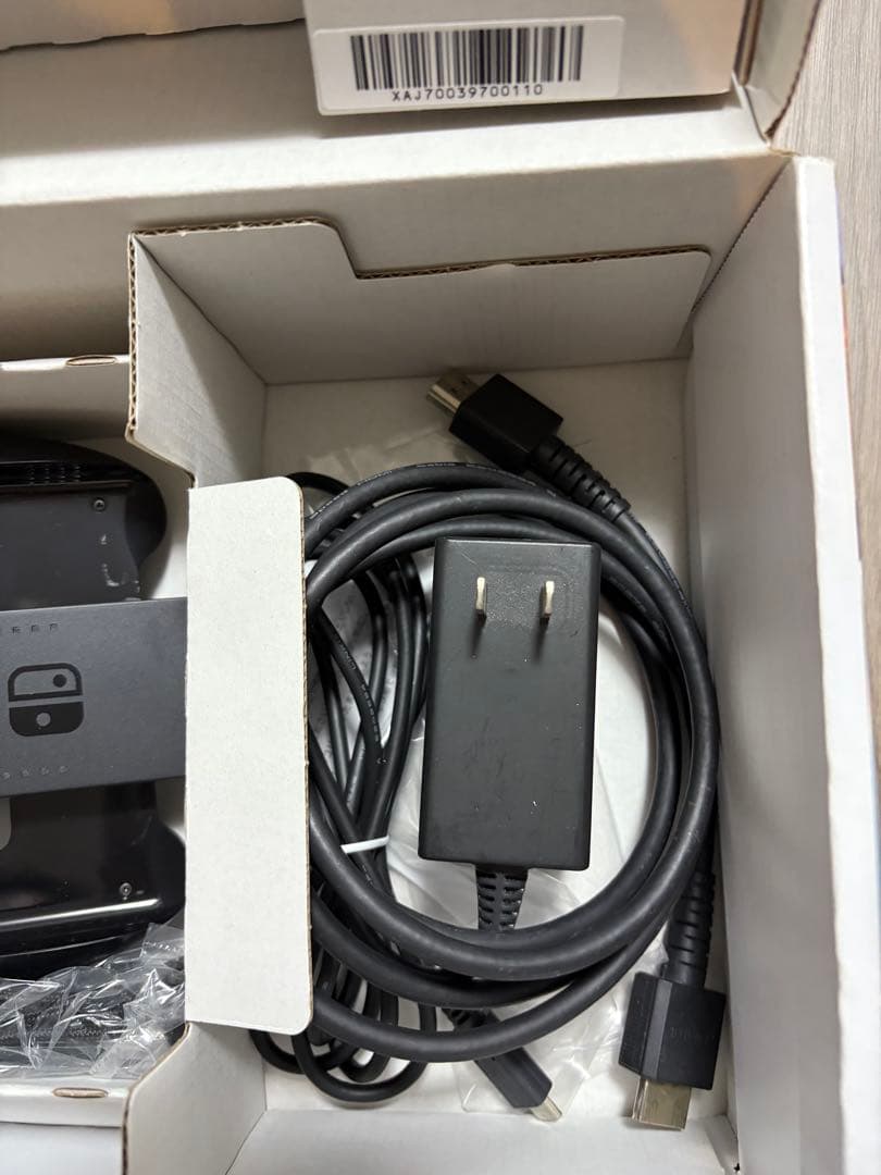 「美品値下げ」 Nintendo Switch Joy-Conは赤&赤組み合わせ