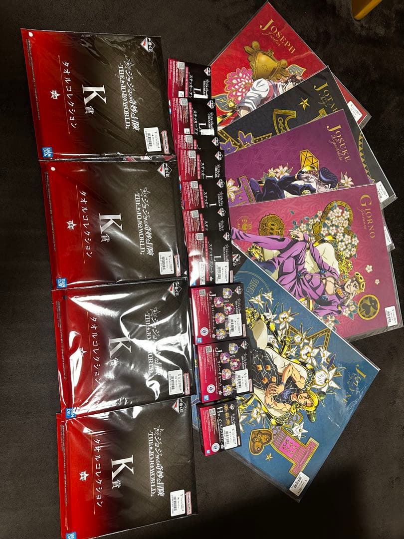 ジョジョのポスターとか！