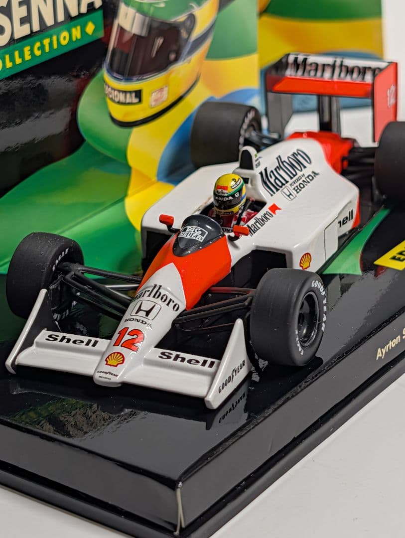 PMA 1/43 マクラーレン MP4/4 No.12 マルボロロゴ仕様台紙違い