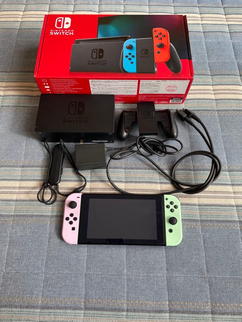Nintendo Switch 本体 ピンク・ミント