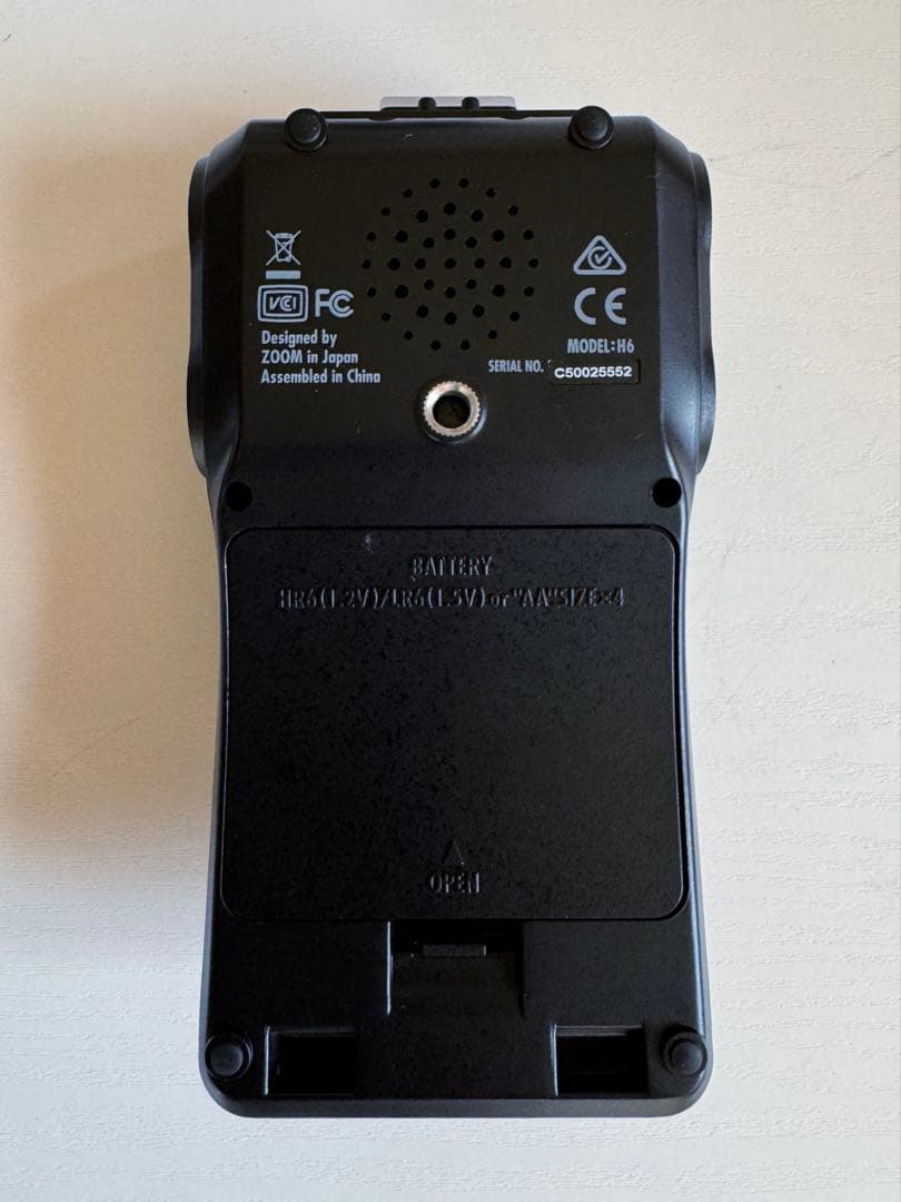 ZOOM ( ズーム ) / H6 Black　ハンディレコーダー