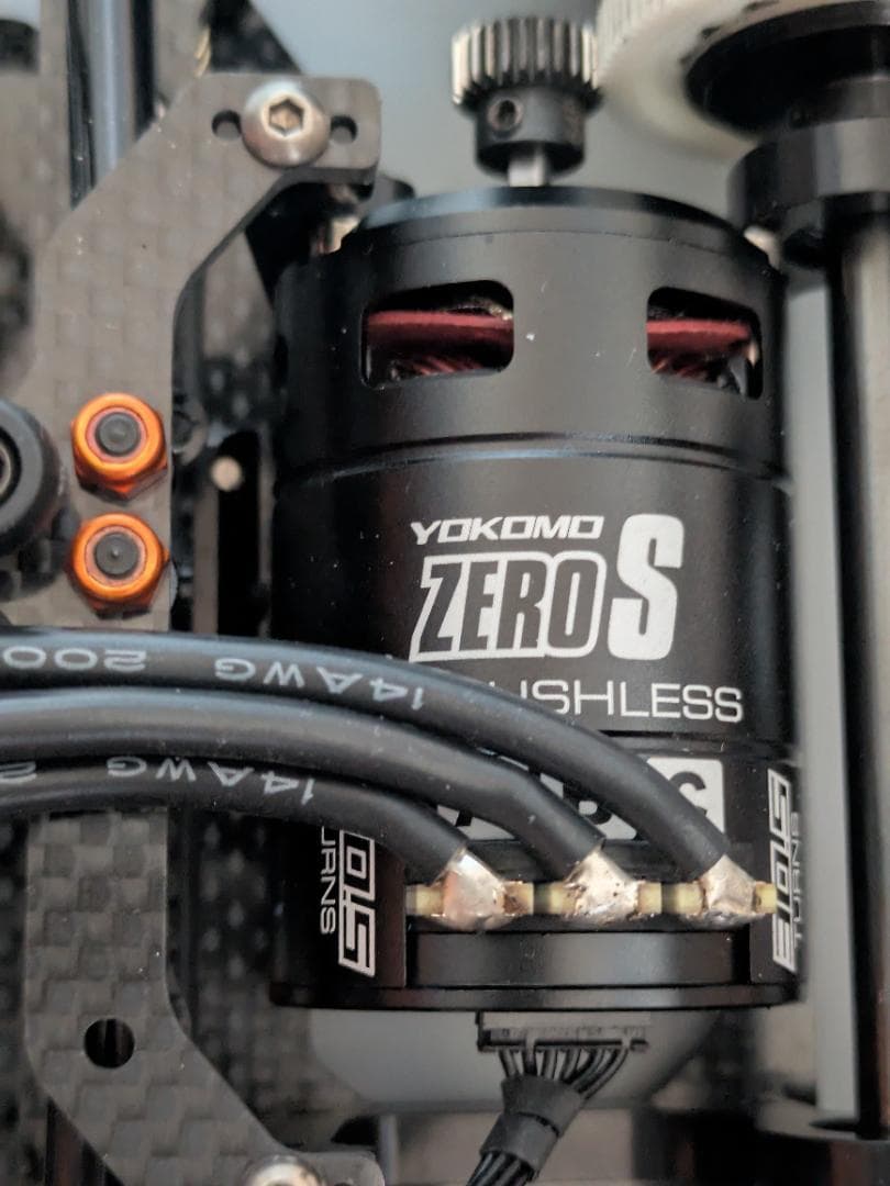 XRAY X1 2024 メカ+ボディ+タイヤ付(おまけ 初代X1付)