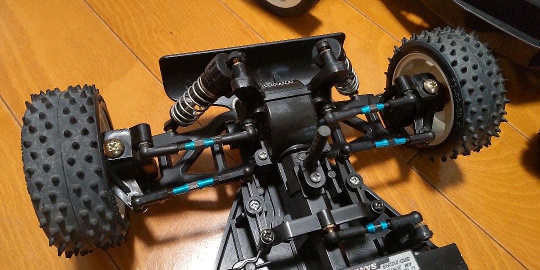タミヤ　DF02（4WD） DT02（2WD）RC オフロードカー　２台セット