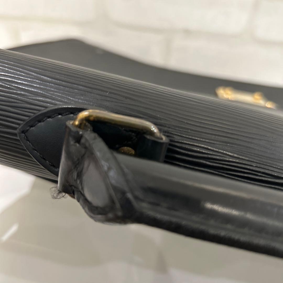 ブリーフケース　ルイヴィトン　エピ　コンセイエ　ブラック