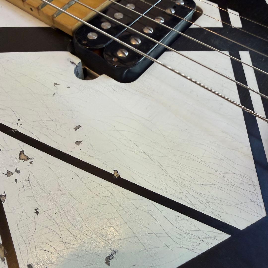 Kimberley 【peavey EVHタイプ】