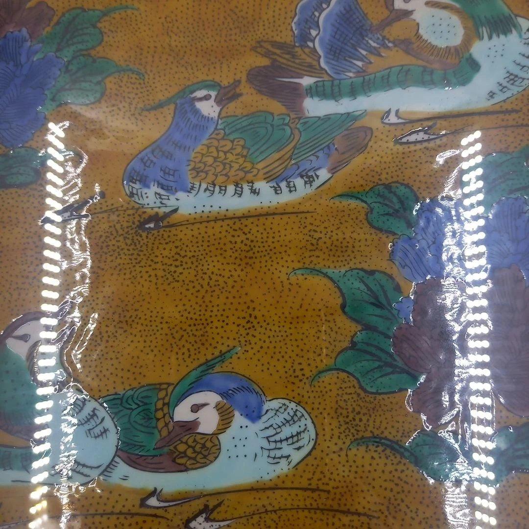 七宝工芸　孔雀牡丹図