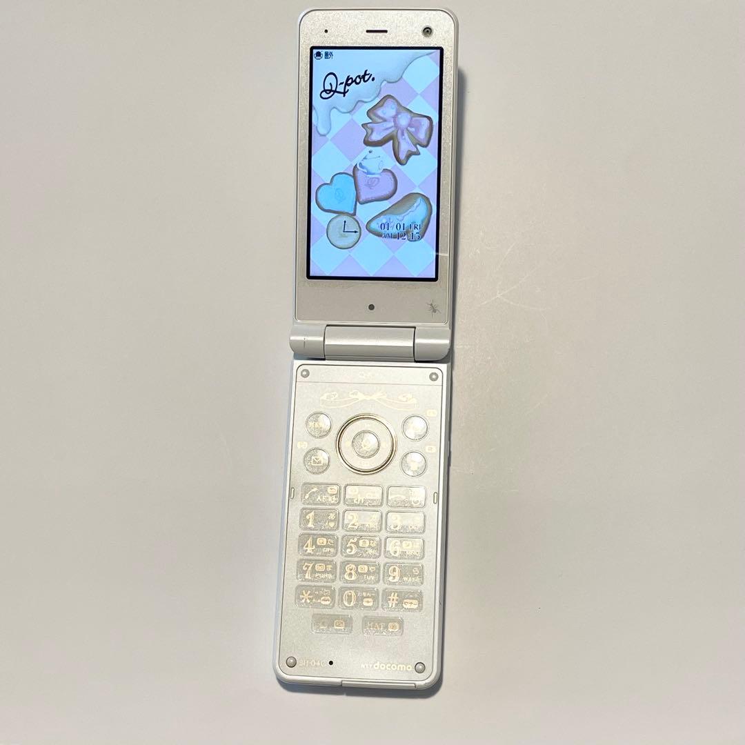 【Q-pot.】docomo STYLE series SH-04C ※欠品あり
