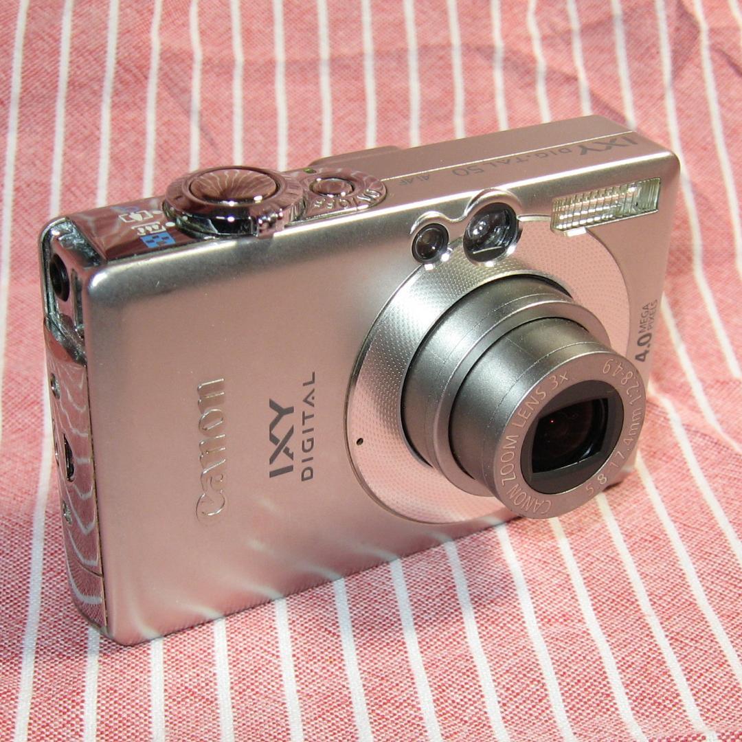 作例あり 小さなコンデジの優等生　CANON IXY DIGITAL 50