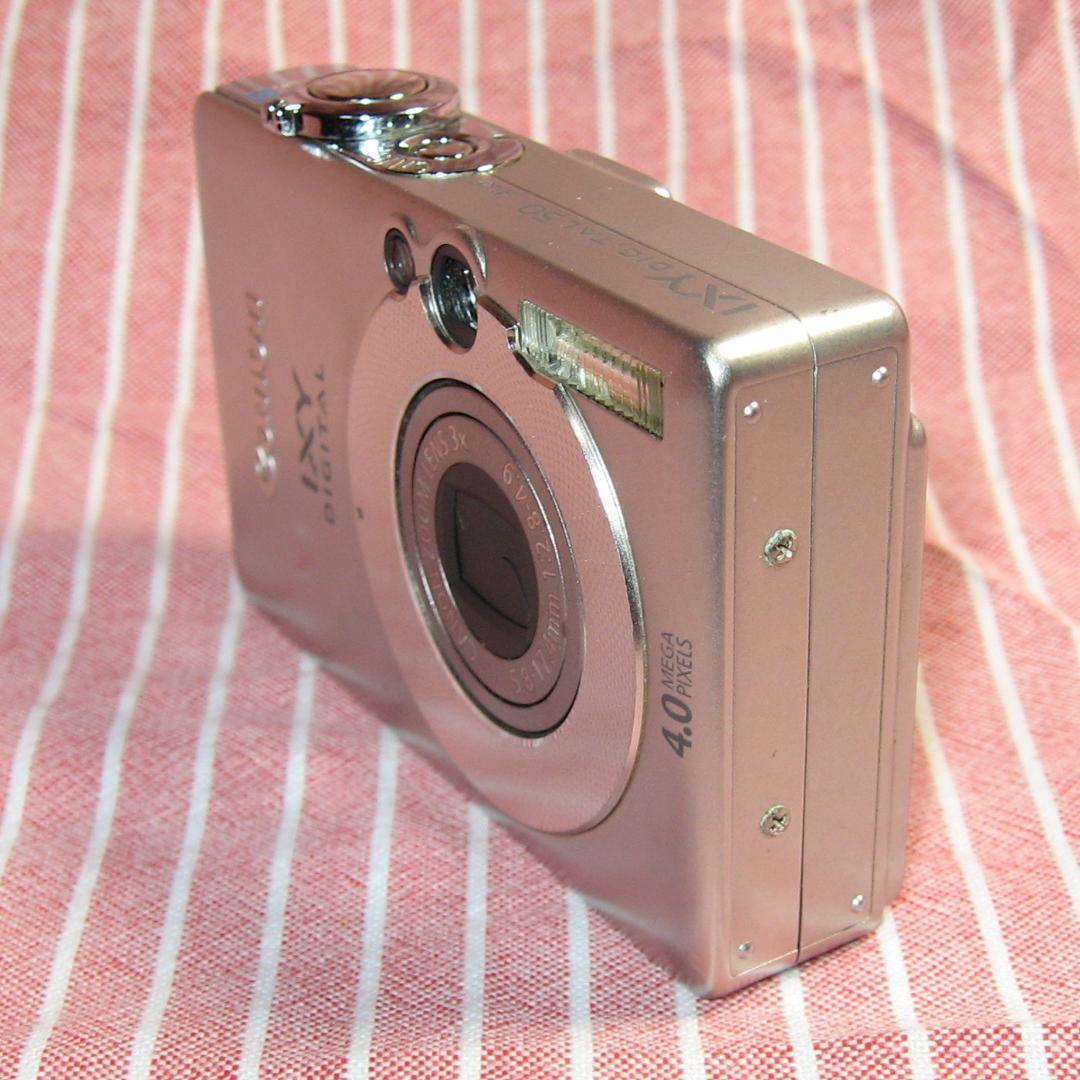 作例あり 小さなコンデジの優等生　CANON IXY DIGITAL 50