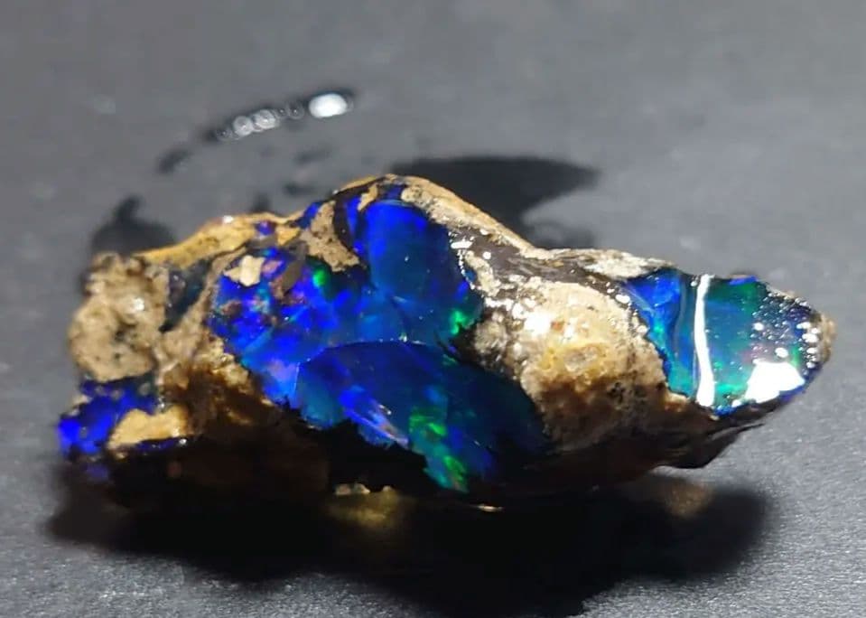 【50CT】エチオピアオパールウェロ産　鉱物標本　原石　プレシャス